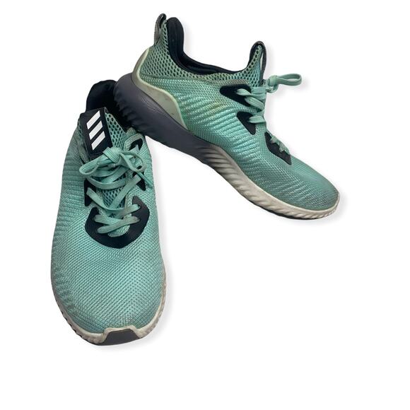 Adidas AlphaBounce aqua blue Womens size 6 - Picture 1 of 9